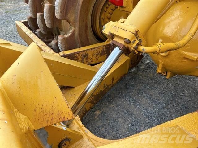 CAT 825B Sonstige Baumaschinen