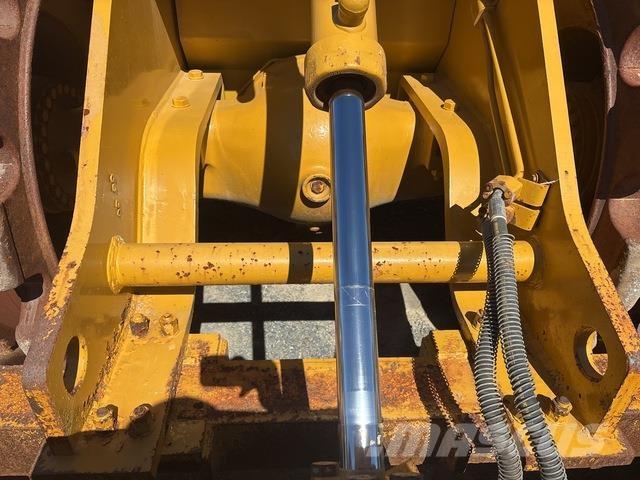 CAT 825H Sonstige Baumaschinen