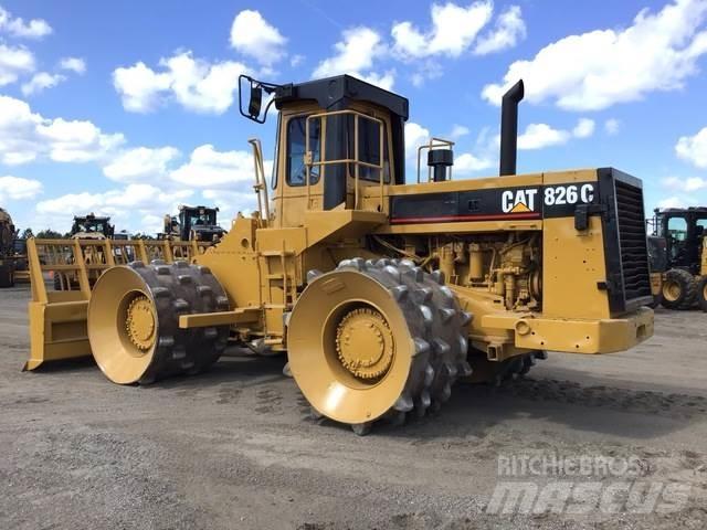 CAT 826C Erdbauwalzen