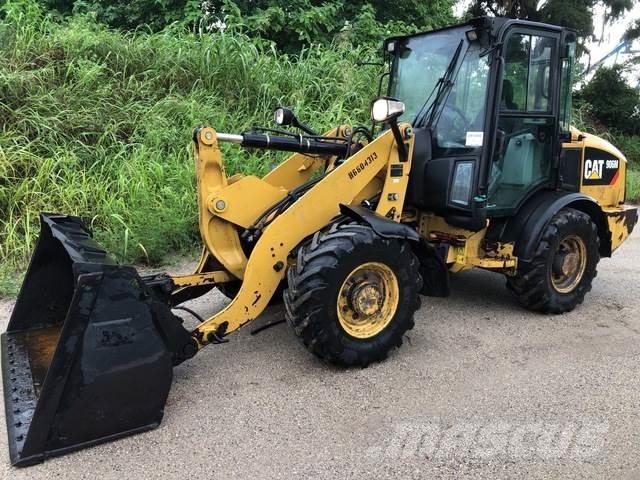 CAT 906M Radlader