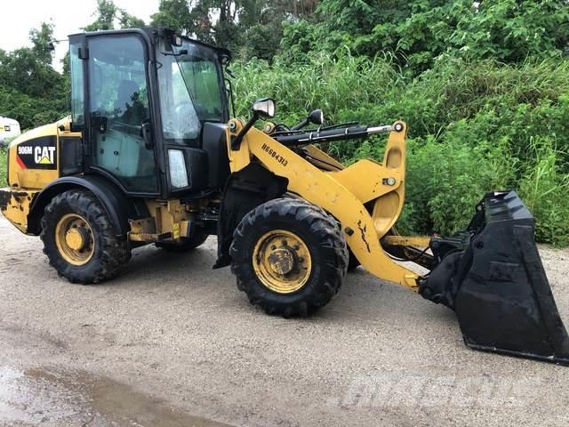 CAT 906M Radlader
