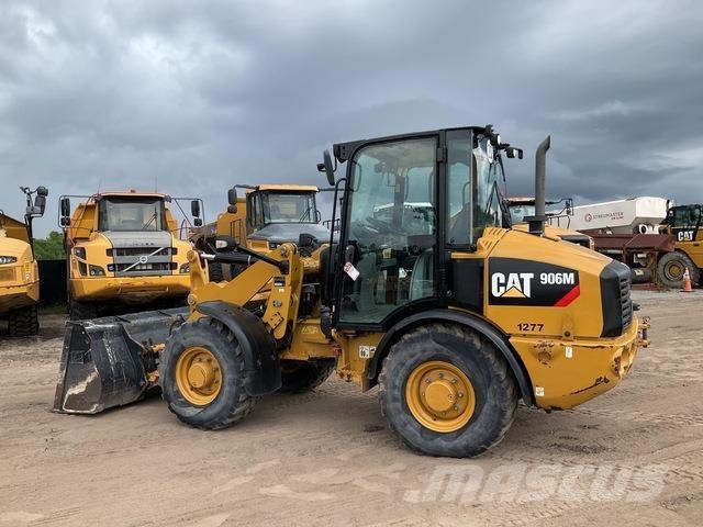 CAT 906M Radlader