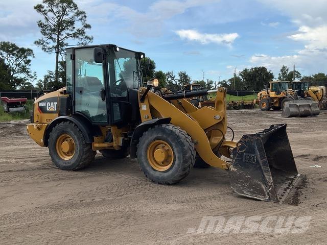 CAT 906M Radlader