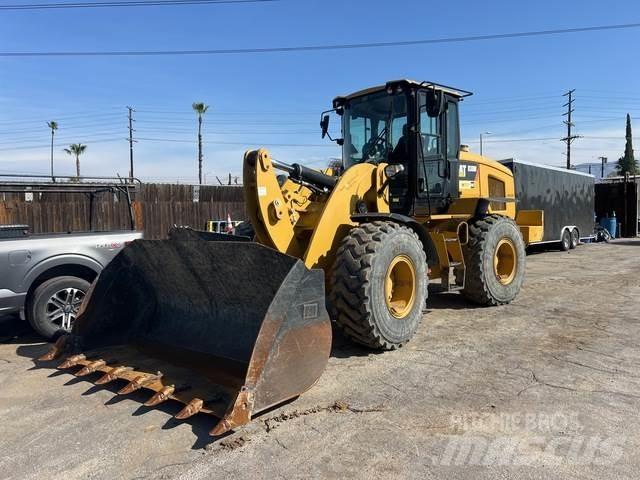 CAT 938M Radlader