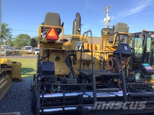 CAT AP-1000D Strassenfertiger