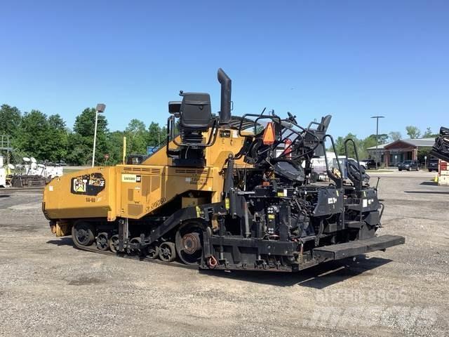 CAT AP1055F Strassenfertiger