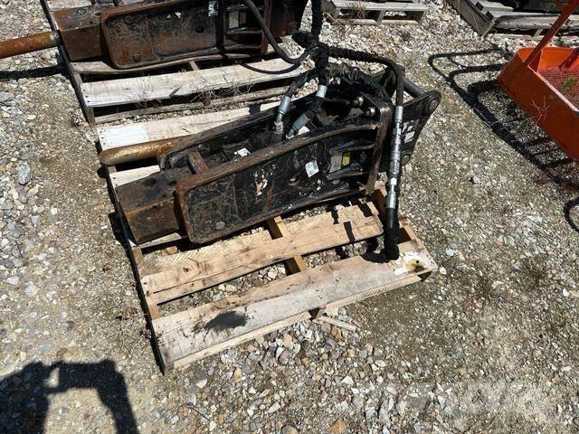 CAT B6 Hammer / Brecher