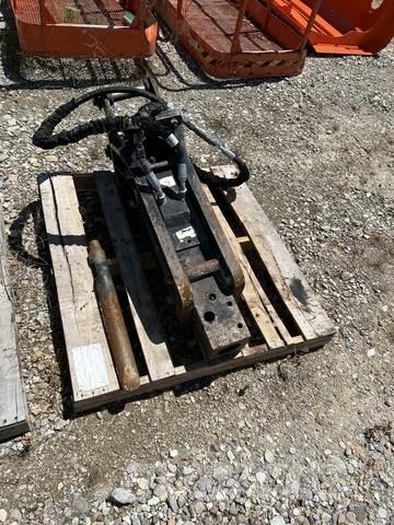 CAT B6 Hammer / Brecher