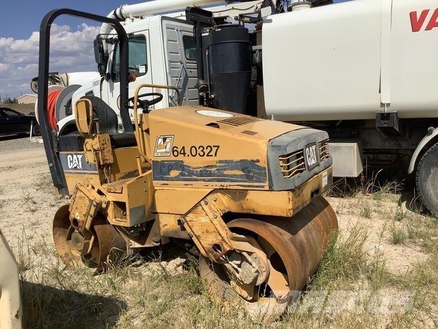 CAT CB224C Tandemwalzen