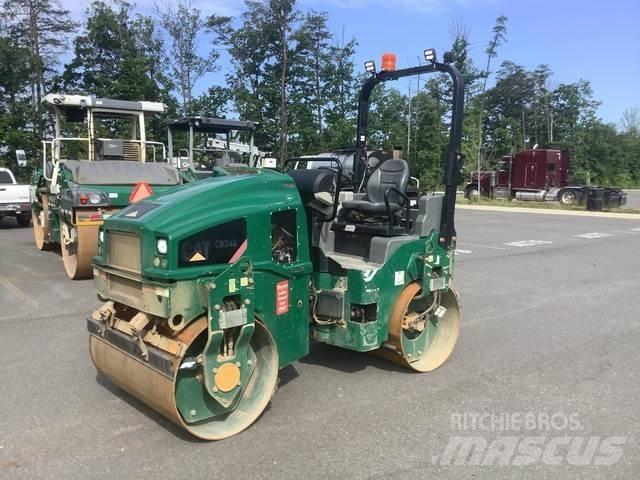 CAT CB34B Tandemwalzen