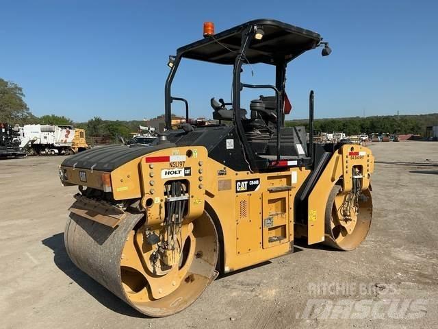 CAT CB44B Tandemwalzen
