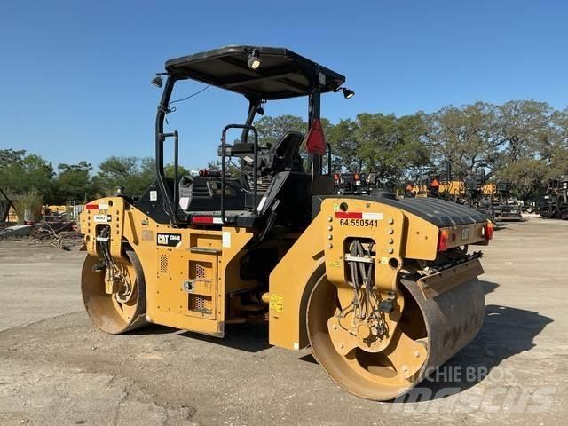CAT CB44B Tandemwalzen