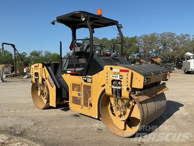 CAT CB44B Tandemwalzen