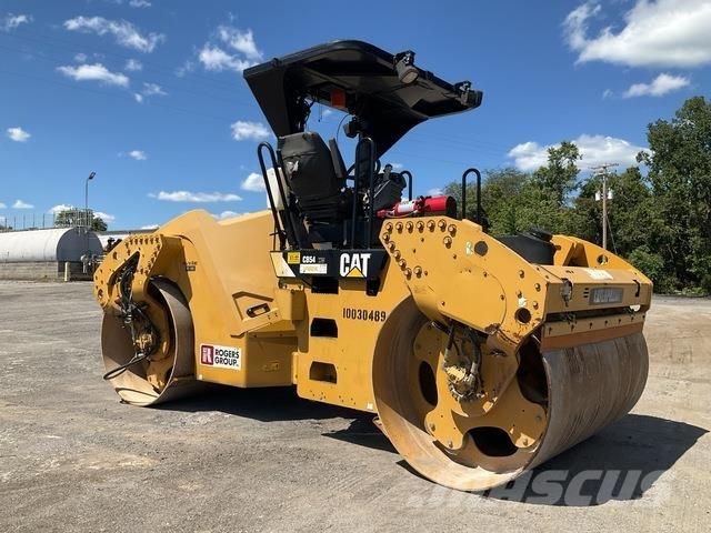 CAT CB54 Tandemwalzen