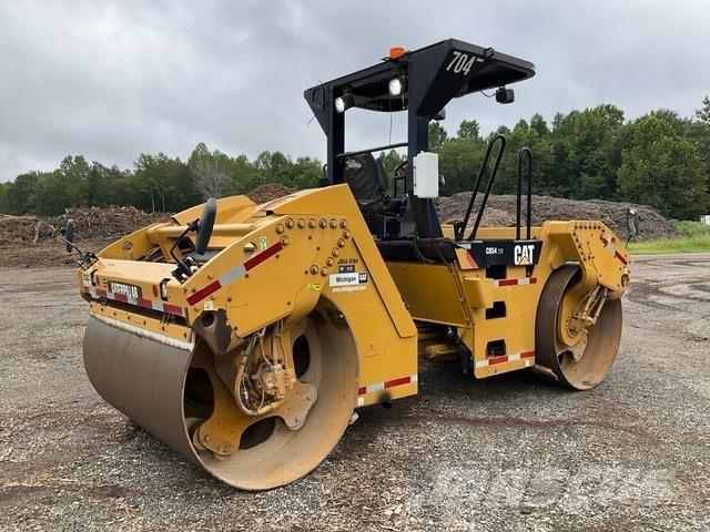 CAT CB54 Tandemwalzen