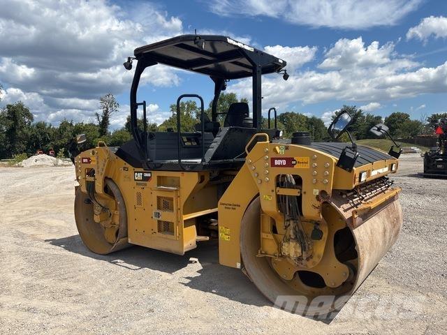 CAT CB66B Tandemwalzen