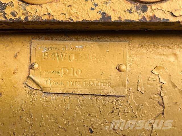 CAT D10 Bulldozer