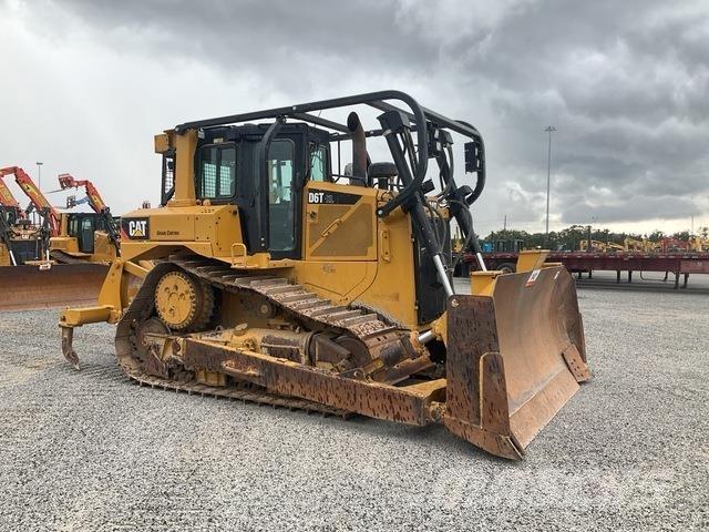 CAT D6T XL Bulldozer