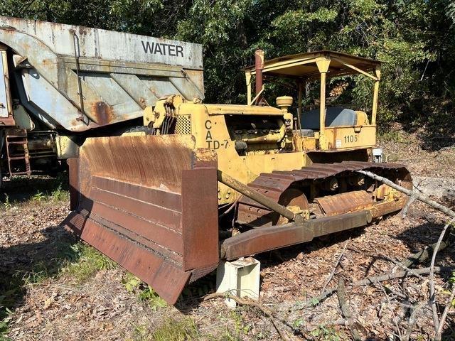 CAT D7 Bulldozer