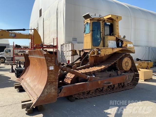 CAT D8L Bulldozer