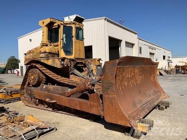CAT D8L Bulldozer