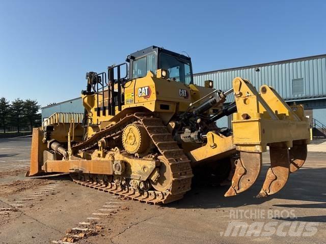 CAT D9 Bulldozer