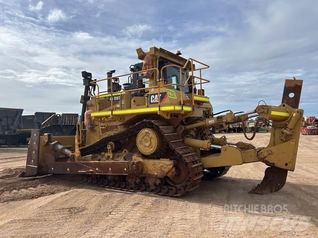 CAT D9T Bulldozer