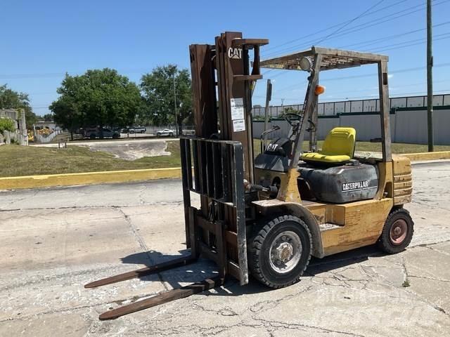 CAT DP25 Sonstige Baumaschinen