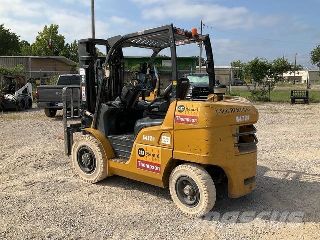 CAT DP40N Sonstige Baumaschinen
