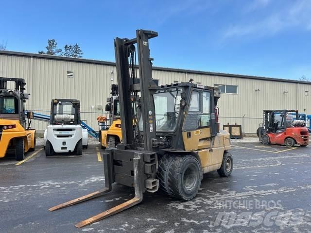 CAT DP45 Sonstige Baumaschinen