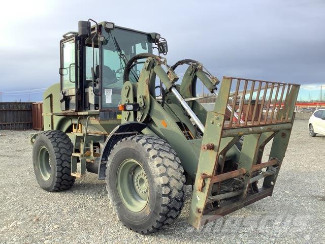 CAT IT28G Geländestapler