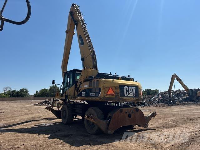 CAT M325D LMH Materialumschlag