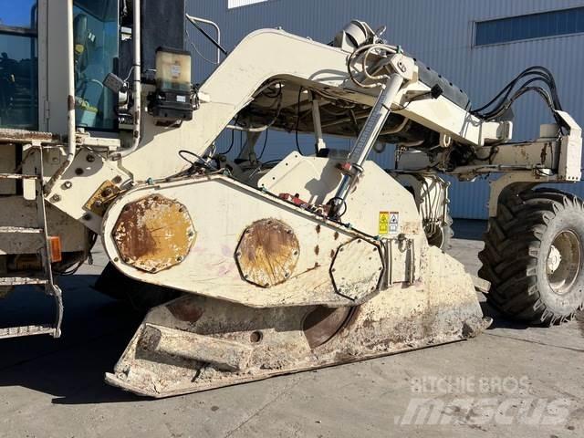 CAT RM500 Erdbauwalzen