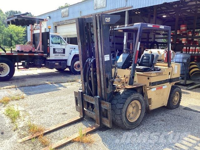 CAT V80F Sonstige Baumaschinen