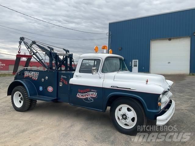 Chevrolet 3100 Bergungsfahrzeuge