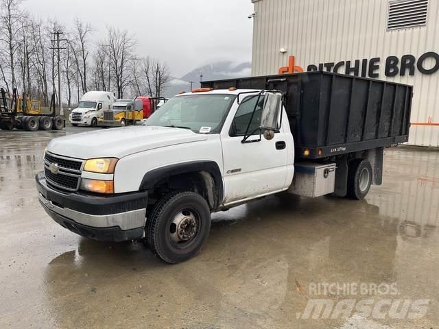 Chevrolet 3500 Pritschenwagen/Pritschenwagen mit Seitenklappe
