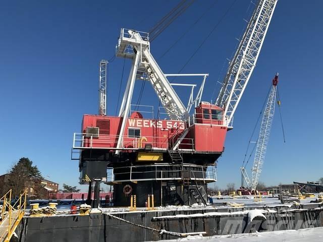  Clyde 28 Boote / Prahme