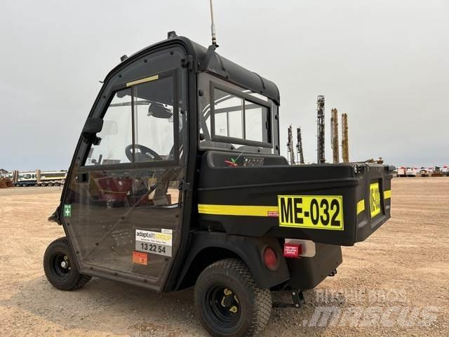 Cushman 800E Sonstige Baumaschinen