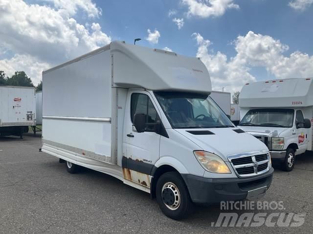Dodge Sprinter Lieferwagen