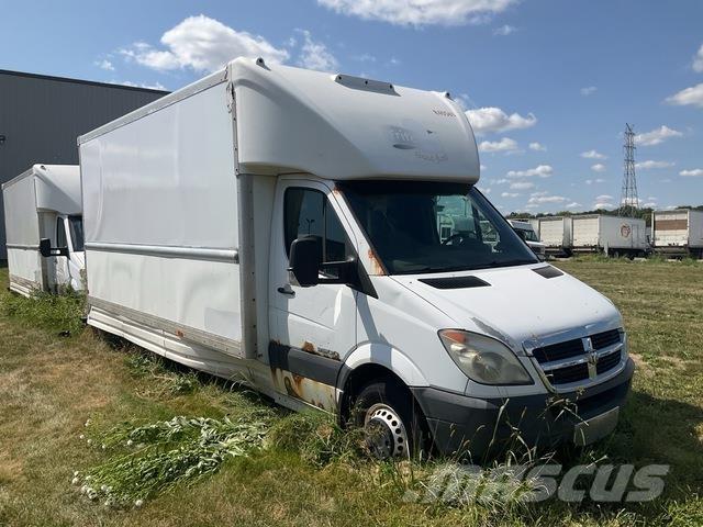 Dodge Sprinter Lieferwagen