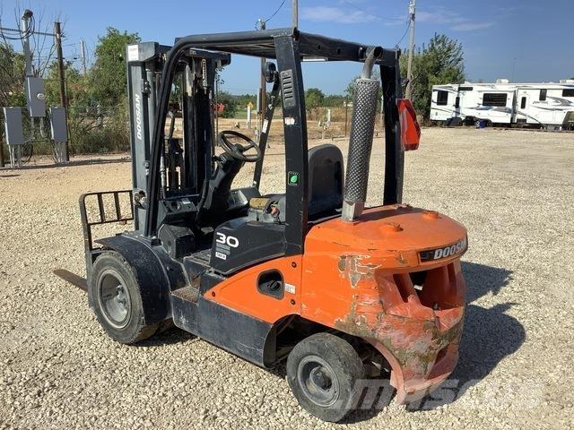 Doosan D30S-7 Heftrucks overige