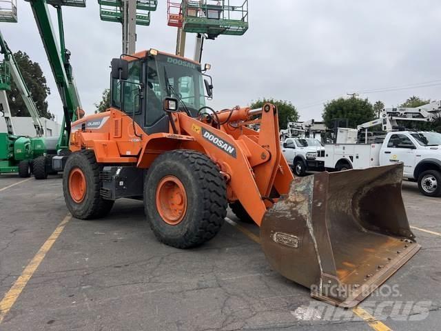 Doosan DL220-5 Radlader