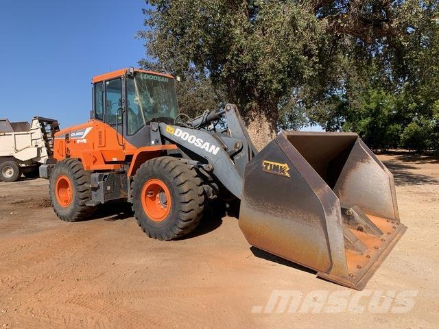Doosan DL250-5 Radlader