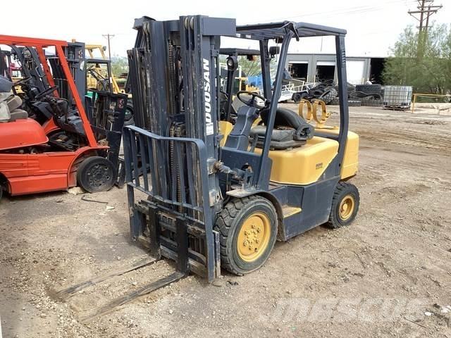 Doosan G25P-3 Sonstige Baumaschinen