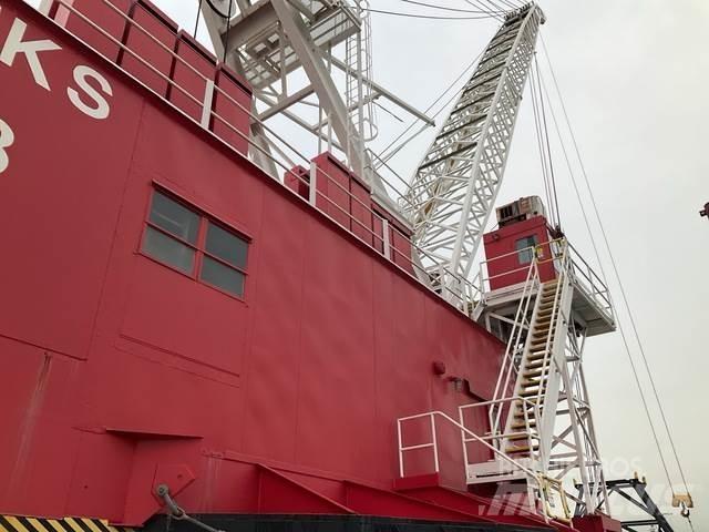  Dravo 37 Boote / Prahme