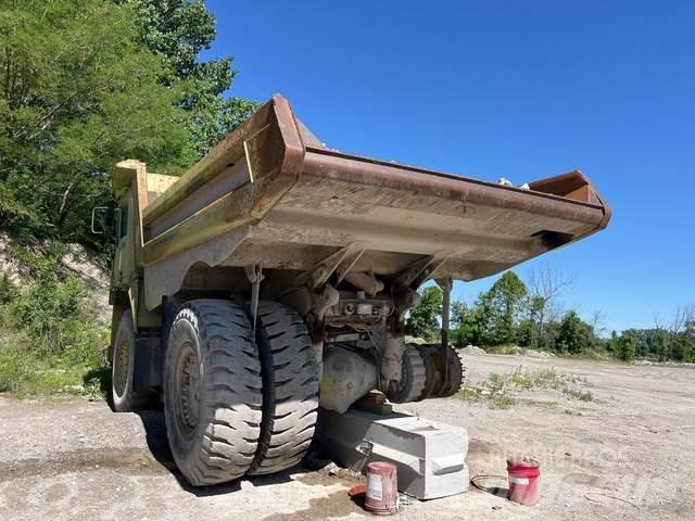 Euclid R40 Dumper - Knickgelenk