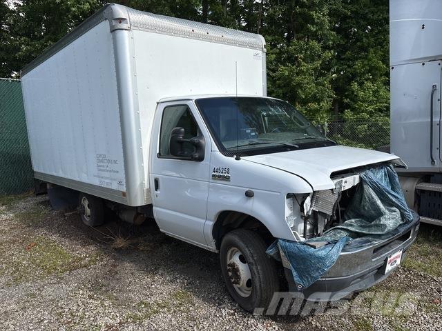 Ford E-350 Kofferaufbau