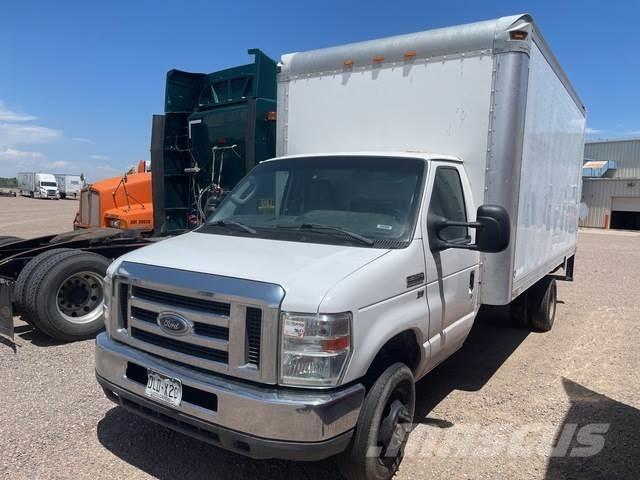 Ford E-350 Kofferaufbau