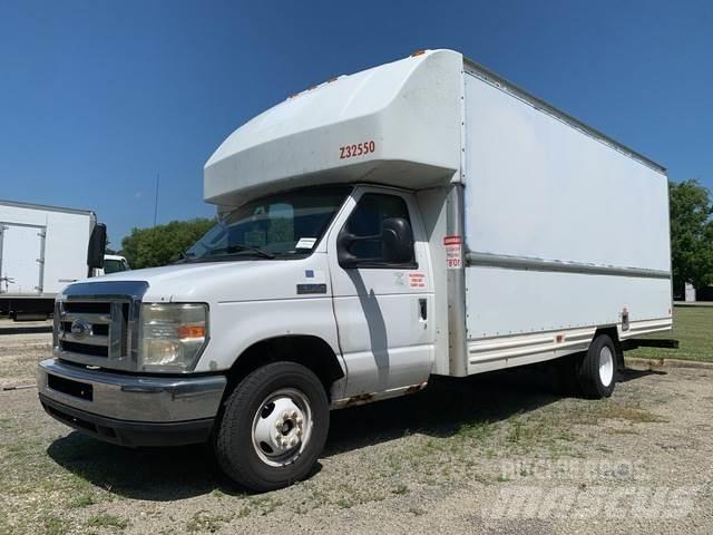 Ford E-350 Kofferaufbau