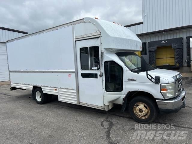 Ford E-350 Lieferwagen